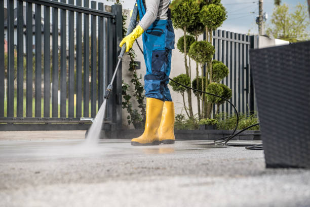 Professional Pressure Washing Services in Warroad, MN